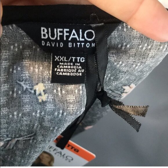 Buffalo xxLarge Women’s Black Floral  Tie Front Top - Picture 10 of 13